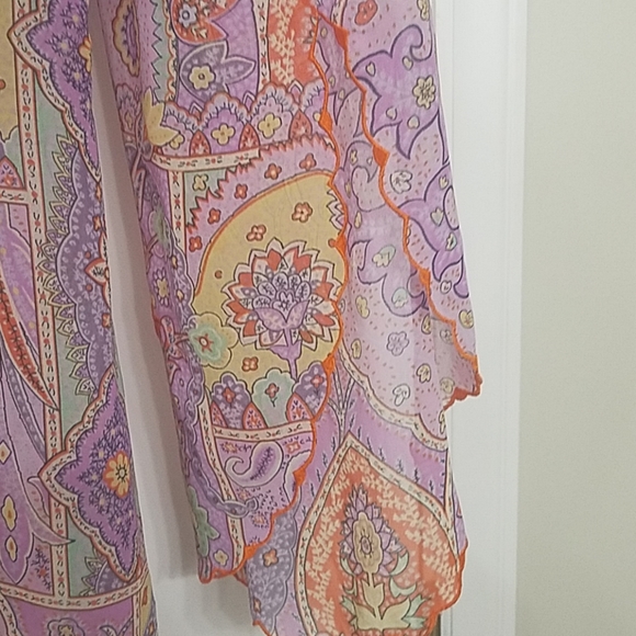 Victoria's Secret Scalloped Top size M - Picture 6 of 6